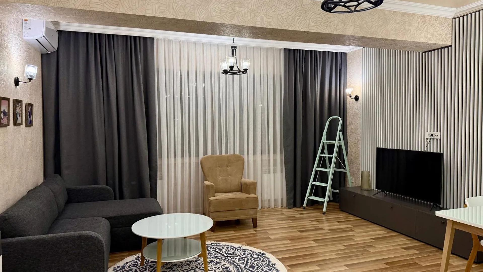 It Is Cozy Here Park Azure 11568 Baku Azerbaijan